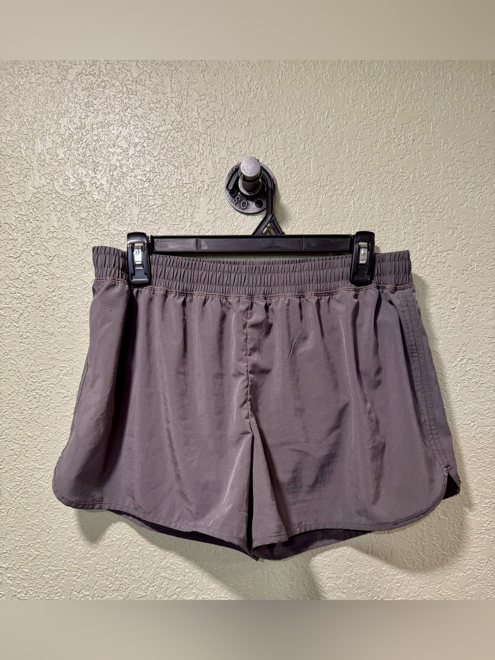 Champion Women's Athletic Shorts Size L
